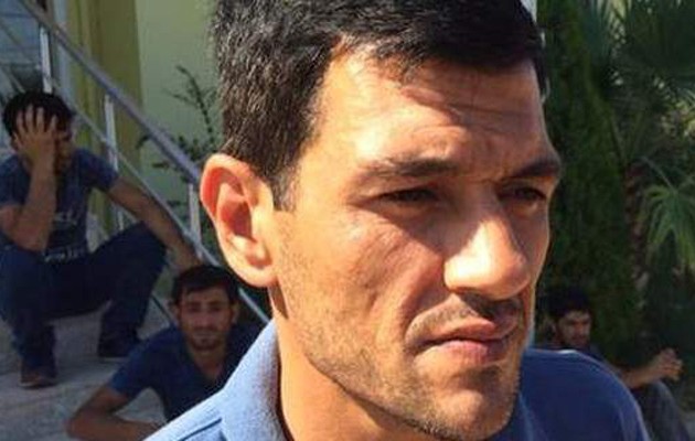 Συγκλονίζει ο πατέρας του νεκρού προσφυγόπουλου: Τα παιδιά γλίστρησαν από τα χέρια