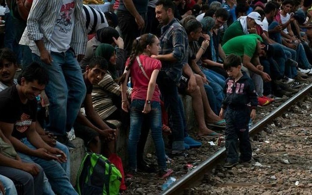 “Ξεκαθάρισμα” μεταξύ προσφύγων και λαθρομεταναστών θα κάνει η ΕΕ