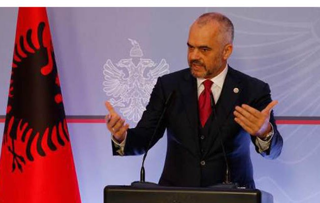 Ρίχνει τους τόνους ο Αλβανός πρωθυπουργός Έντι Ράμα