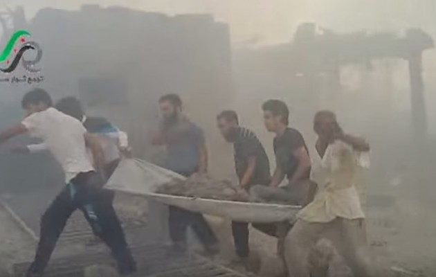 Κόκκινος Συναγερμός: Οι Ρώσοι βομβάρδισαν τους συμμάχους των Τούρκων στη Συρία (βίντεο)