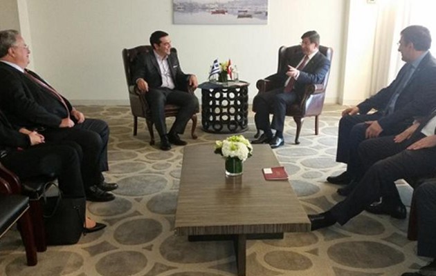 Ο Τσίπρας «πάγωσε» τον Νταβούτογλου: Πρώτα επίλυση και μετά επίσκεψη στην Κύπρο