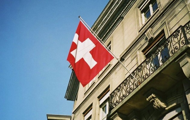 Ελβετία: Ενισχυμένη η εθνικιστική δεξιά στις εκλογές