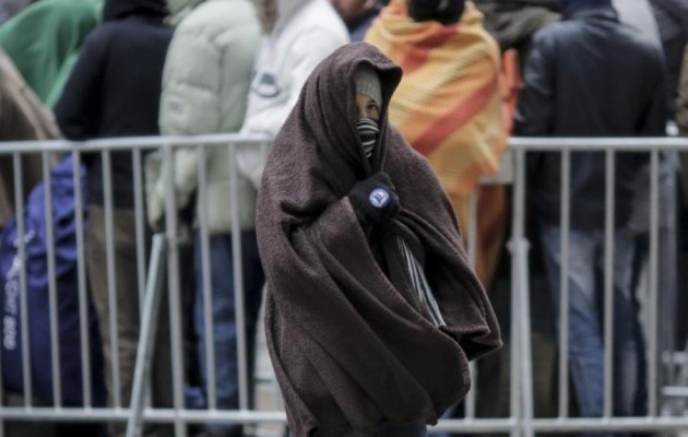 «Κρυώνουμε!»: Κραυγή αγωνίας από τους πρόσφυγες στη Γερμανία