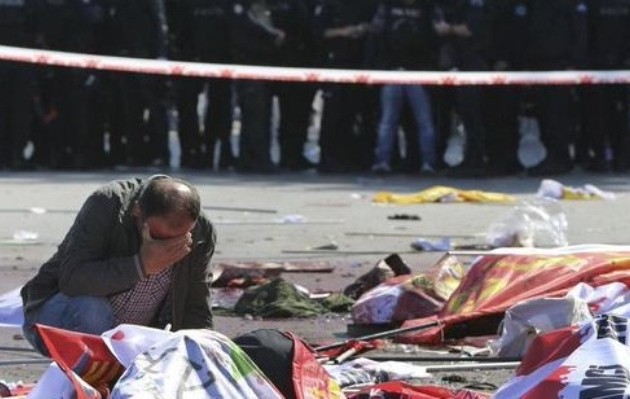 Τηλεφωνική επικοινωνία Παυλόπουλου – Ερντογάν για το μακελειό στην Άγκυρα