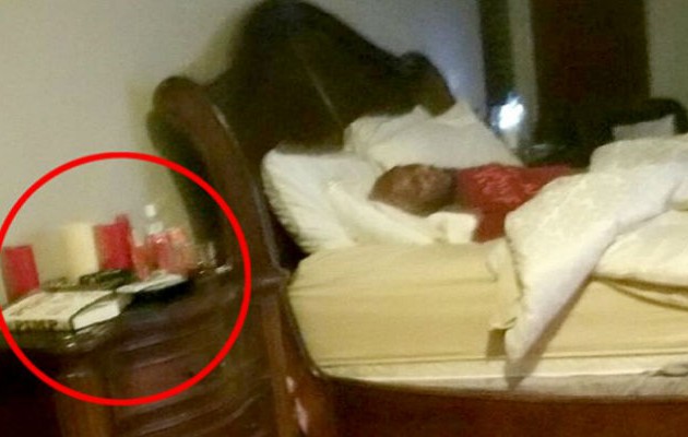 Φωτογραφίες – σοκ του αναίσθητου Όντομ μέσα σε οίκο ανοχής (φωτο)