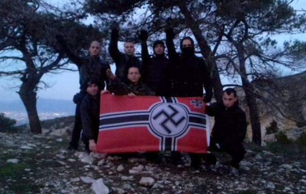 Ιδού οι ναζιστές γερμανόφιλοι χρυσαυγίτες – Φωτογραφίες ντοκουμέντα εθνικής προδοσίας!