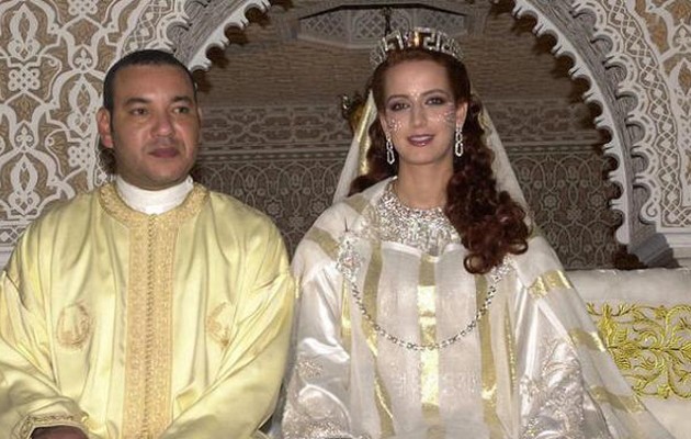 Mαροκινός καταδικάστηκε σε  φυλάκιση επειδή παρίστανε τη… σύζυγο του βασιλιά