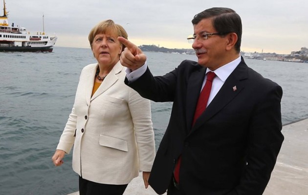 Απομονωμένοι Μέρκελ και Τουρκία στήνουν «παιχνίδι» με πρόσχημα τους πρόσφυγες