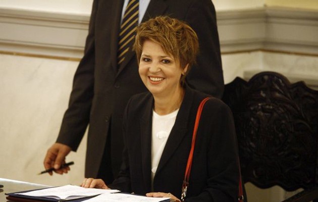 Γεροβασίλη: Θα μπει τάξη στο ραδιοτηλεοπτικό τοπίο – Σε αναμμένα κάρβουνα οι καναλάρχες