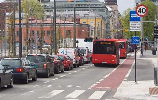 Το Όσλο γίνεται η πρώτη πρωτεύουσα παγκοσμίως που καταργεί τα αυτοκίνητα