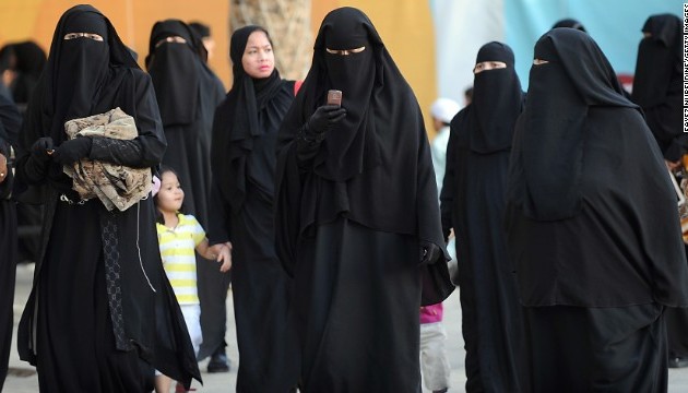 10 “δυτικές” συνήθειες που απαγορεύονται στη Σαουδική Αραβία