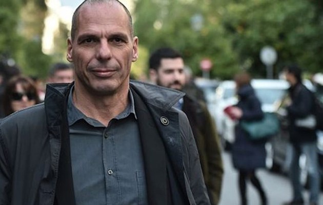 Βαρουφάκης: Καθαρό πραξικόπημα το τρίτο μνημόνιο