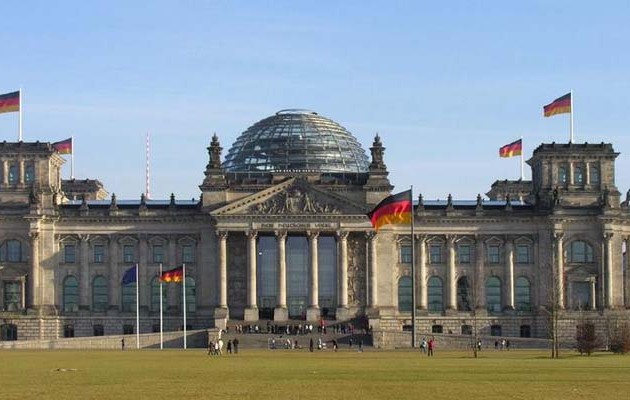 Γιατί η Γερμανία και άλλες τέσσερις χώρες παραπέμπονται σε δίκη