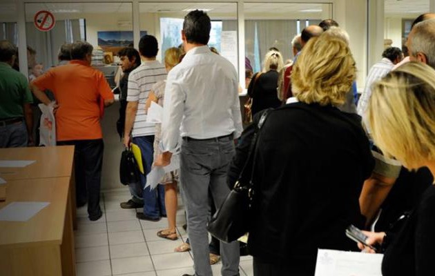 “Σφαγή” για τις 100 δόσεις – Τι ζητάει η τρόικα, τι προτείνει η κυβέρνηση