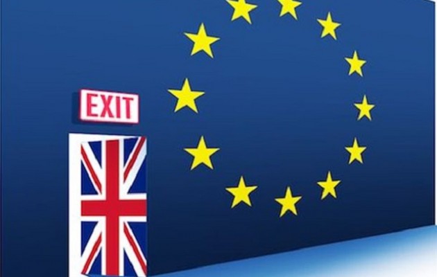 Η Κομισιόν θέλει η Βρετανία να πληρώνει την ΕΕ μέχρι το 2023 παρά το Brexit