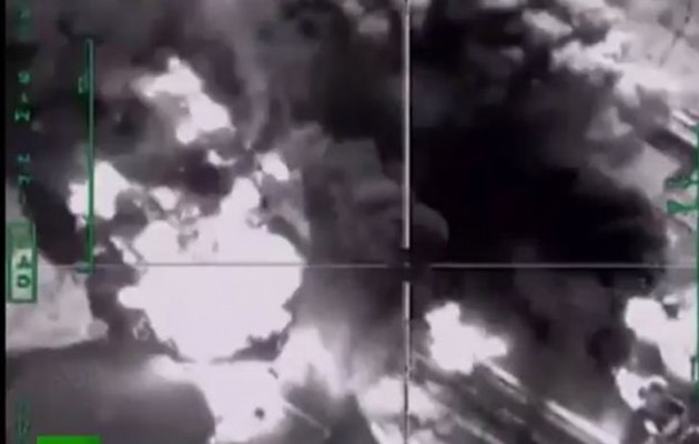 Ρωσικά μαχητικά τινάζουν στον αέρα διυλιστήριο με τζιχαντιστές (βίντεο)