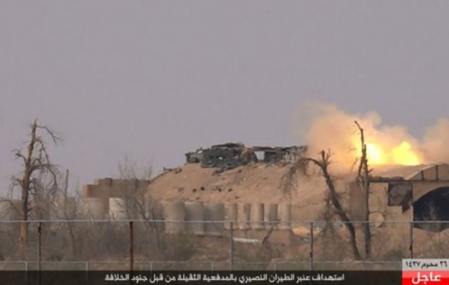 Το Ισλαμικό Κράτος επιτέθηκε στο στρατιωτικό αεροδρόμιο της Ντέιρ Αλ Ζουρ