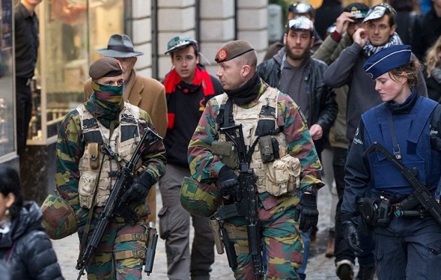 Επίπεδο συναγερμού 4 στις Βρυξέλλες – “Σοβαρή και επικείμενη απειλή”