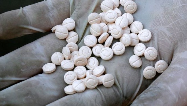 Οι ελληνικές Αρχές εξάρθρωσαν συμμορία που παρασκεύαζε τα χάπια των τζιχαντιστών