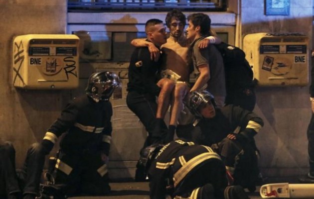 Φρίκη: 100 νεκροί στο θέατρο Bataclan στο Παρίσι