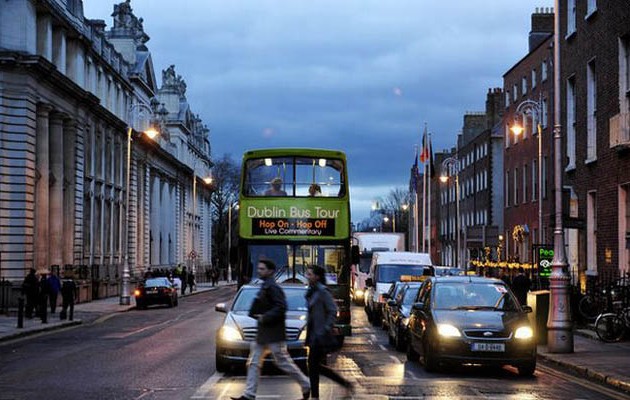 Economist: Πώς η Ιρλανδία δείχνει τον… δρόμο στις χώρες των μνημονίων!