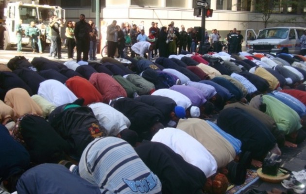 Λουκέτα στα παράνομα τζαμιά βάζει η Ιταλία