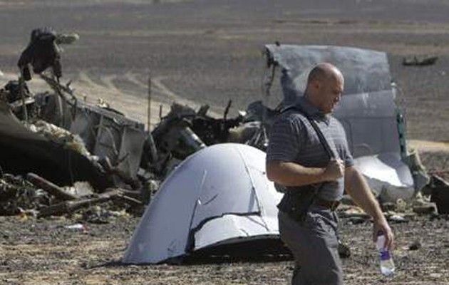 Nέα ανατροπή: Από έκρηξη βόμβας συνετρίβη το ρωσικό Airbus λένε οι Βρετανοί