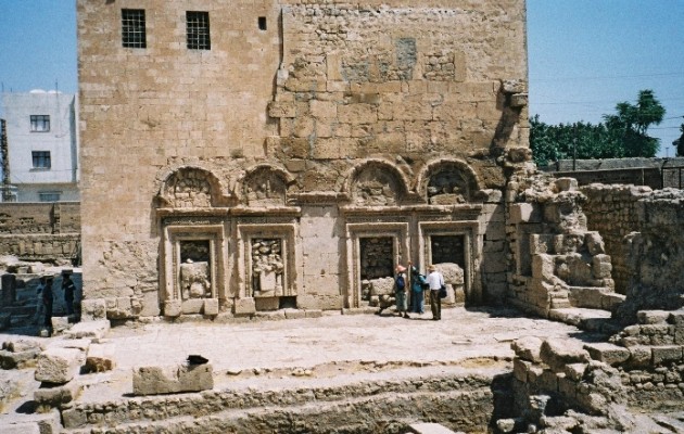 Βομβαρδισμένη πόλη η Νίσιβη στην Τουρκία – Καταστράφηκε αρχαία εκκλησία (φωτο)