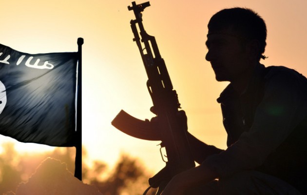 Ισλαμικό Κράτος: Ποιος είναι ο μοναδικός στρατός που φοβούνται οι τζιχαντιστές;