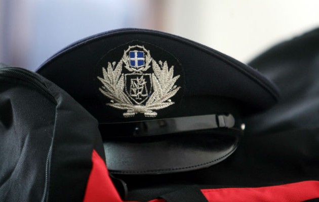 Συνελήφθη αξιωματικός της ΕΛ.ΑΣ για τις καταγγελίες Πανούση