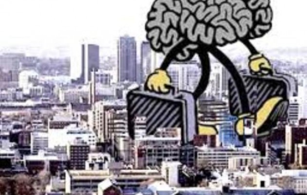 Το μέλλον υπό τη σκιά του «brain drain»