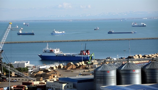 Τούρκοι και Ρώσοι καταλαμβάνουν ο ένας εμπορικά πλοία του άλλου