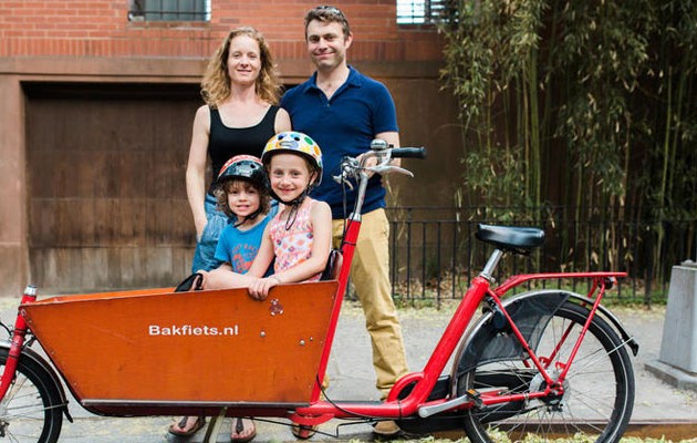 Σε ποιες πόλεις δίνουν επίδομα 900€ σε κάθε κάτοικο