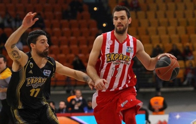 Ολυμπιακός: Νίκησε 79-71 την ΑΕΚ και έφτασε τις 100 συνεχείς νίκες στο ΣΕΦ