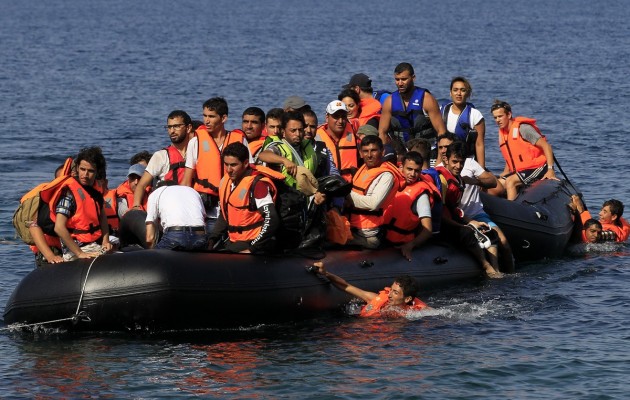 Stratfor: Η Ελλάδα αποδιοπομπαίος τράγος για το προσφυγικό