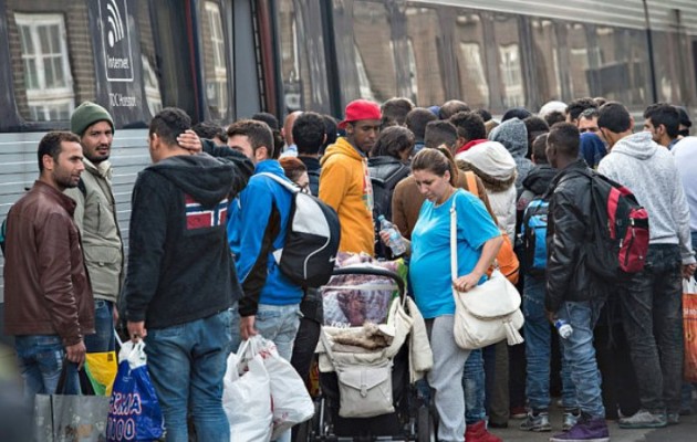 Οι πρόσφυγες εγκαταλείπουν τη Σουηδία – Δεν βρήκαν τον “παράδεισο” που νόμιζαν!