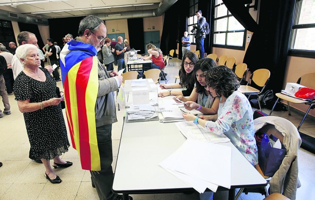 Ισπανία: Στις κάλπες οι ψηφοφόροι με το 40% να είναι αναποφάσιστοι