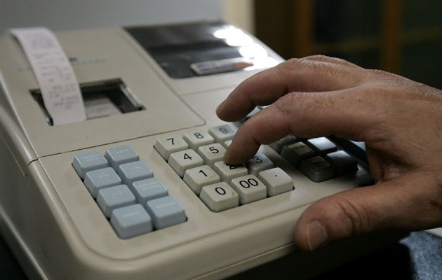 Ερχεται ο “μεγάλος αδελφός” για τις ταμειακές μηχανές