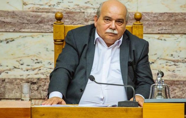 Ο Βούτσης καλεί τους αγρότες στη βουλή