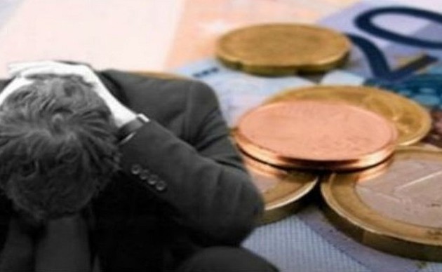 Αφαίμαξη το 2016 με φόρους 28,6 δισ. ευρώ – Ποιοι θα τους πληρώσουν