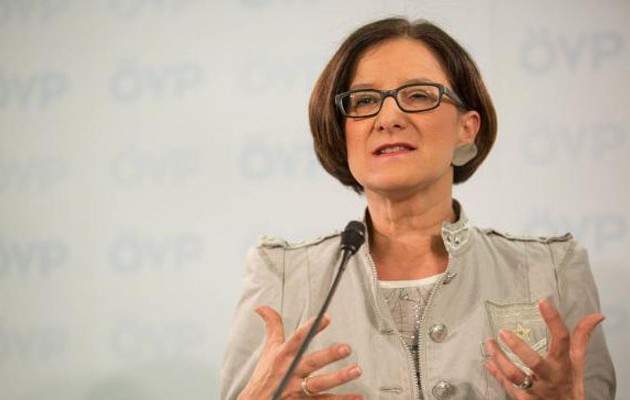 Η Αυστρία απειλεί την Ελλάδα με αποπομπή από τη Σένγκεν