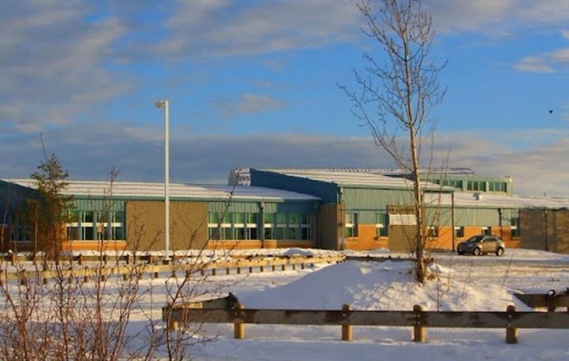 Έφηβος σκότωσε τα αδέλφια του και ύστερα μια δασκάλα σε ινδιάνικο χωριό στον Καναδά