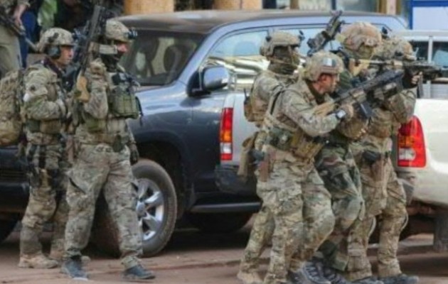 Αλ Κάιντα – Επίθεση στη Μπουρκίνα Φάσο: 23 νεκροί από 18 εθνικότητες