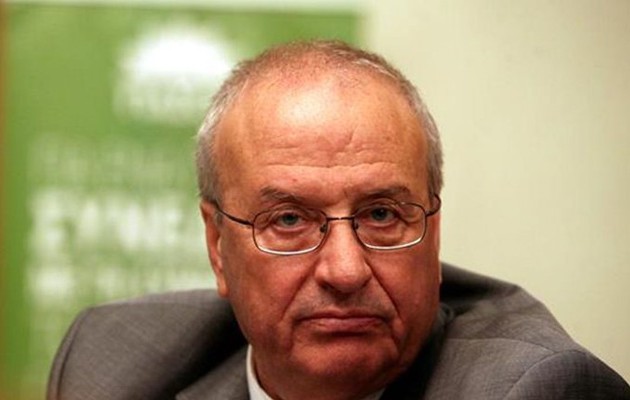 Η Φώφη πήρε το κεφάλι του Γρηγοράκου για το φλερτ με Κυριάκο