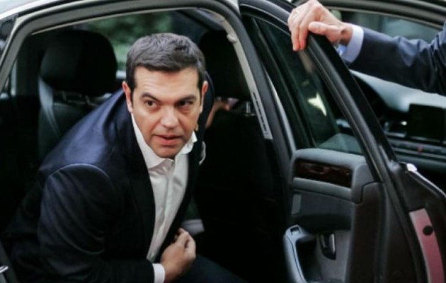 Μαξίμου: Tα εφόδια του Τσίπρα στο Νταβός