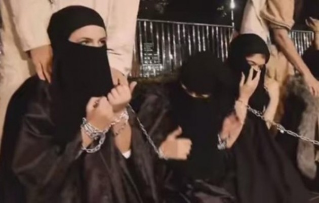 Το Ισλαμικό Κράτος συνέλαβε και θα μαστιγώσει 30 γυναίκες στην Τζαραμπλούς