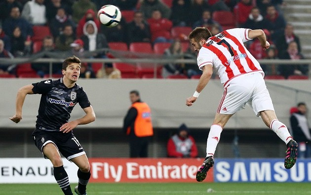 Συνεχίζει ακάθεκτος ο Ολυμπιακός νίκησε και τον ΠΑΟΚ 1-0