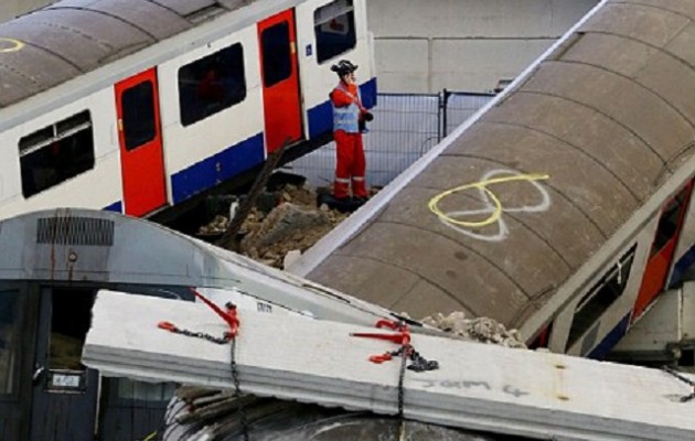 Χάος και τρόμος στο μετρό του Λονδίνου από “πολύνεκρο δυστύχημα”