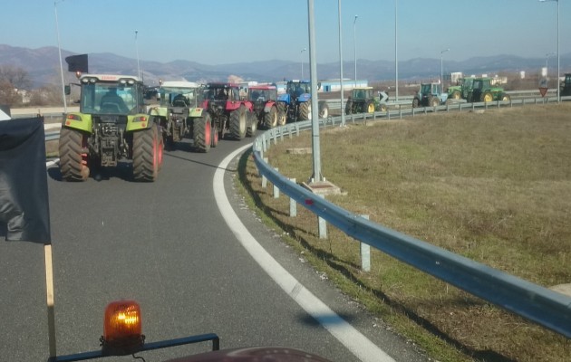 Τριήμερο μπλόκο στα Ελληνοβουλγαρικά σύνορα στήνουν οι αγρότες