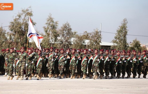 750 Ασσύριοι χριστιανοί ορκίστηκαν Πεσμεργκά για να πολεμήσουν το ISIS